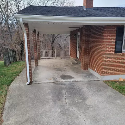 Exterior - 655 Timberidge Rd, Vinton, VA 24179 photo 2 of 2