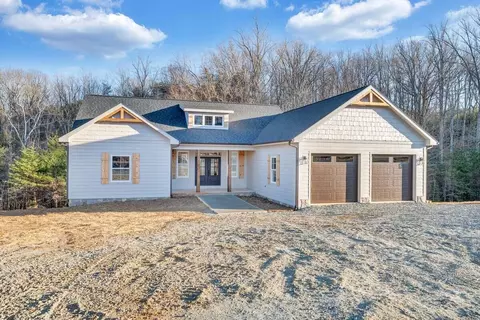 220 Emerald Bay Dr, Moneta, VA 24121