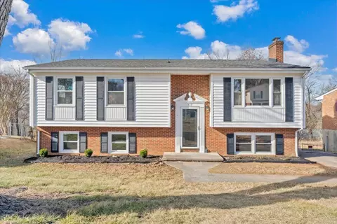619 Missimer Ln, Vinton, VA 24179