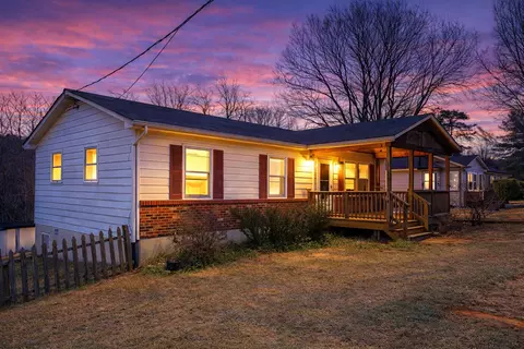 3480 Mount Pleasant Blvd, Roanoke, VA 24014