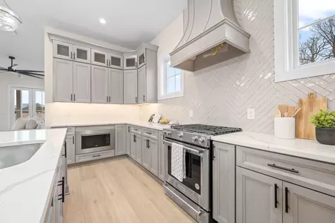 Kitchen - 3741 Lowry Rd, Goode, VA 24556 photo 3 of 4
