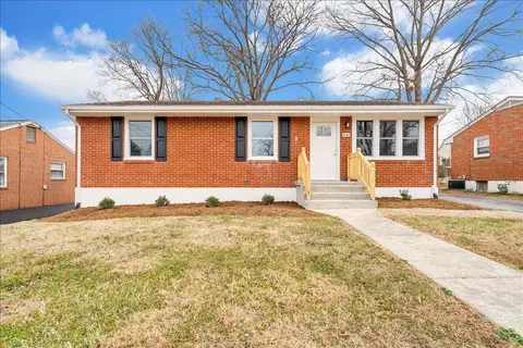 2120 Ellison Ave, Salem, VA 24153