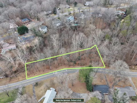 1020 Indian Trl, Martinsville, VA 24112