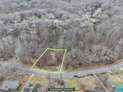 1014 Indian Trl, Martinsville, VA 24112