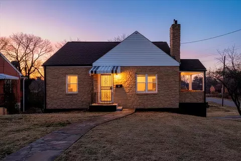 3452 Courtland Rd NW, Roanoke, VA 24012