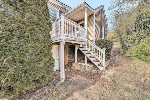 Exterior - 729 Windsor Ave SW, Roanoke, VA 24015 photo 2 of 7