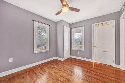 Bedroom - 729 Windsor Ave SW, Roanoke, VA 24015 photo 5 of 5