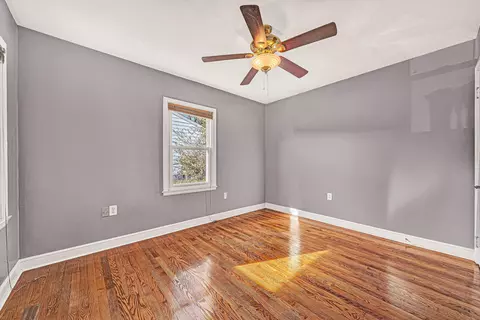 Bedroom - 729 Windsor Ave SW, Roanoke, VA 24015 photo 1 of 5