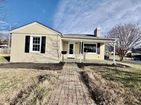 402 Goodwin Ave, Salem, VA 24153
