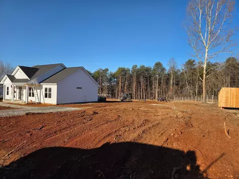 100 Heritage Ln, Hardy, VA 24101 photo 3
