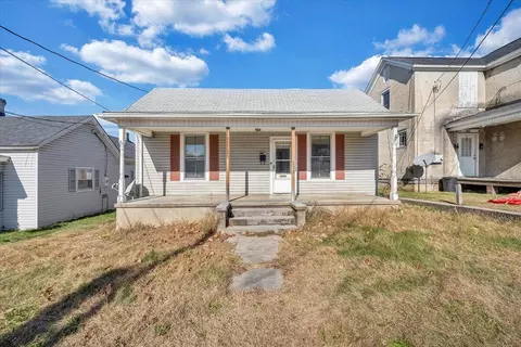228 E Beech St, Covington, VA 24426 photo 28