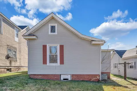 228 E Beech St, Covington, VA 24426 photo 22