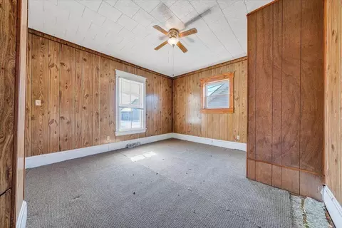 228 E Beech St, Covington, VA 24426 photo 15