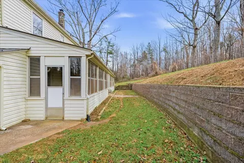 Exterior - 9419 Franklin St, Ferrum, VA 24088 photo 12 of 25