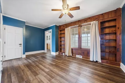 Living - 9419 Franklin St, Ferrum, VA 24088 photo 3 of 4