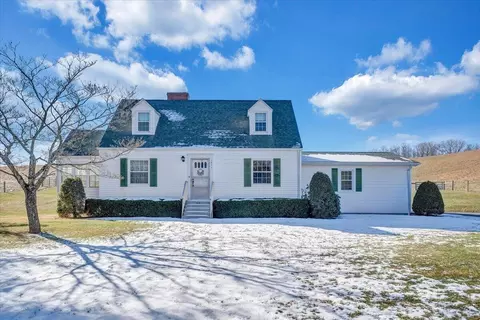 Exterior - 1859 Fort Chiswell Rd, Max Meadows, VA 24360 photo 4 of 20