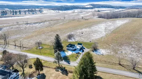 View/Area - 1859 Fort Chiswell Rd, Max Meadows, VA 24360 photo 6 of 16
