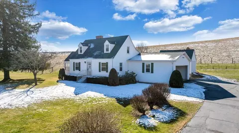 Exterior - 1859 Fort Chiswell Rd, Max Meadows, VA 24360 photo 2 of 20