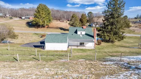 Exterior - 1859 Fort Chiswell Rd, Max Meadows, VA 24360 photo 10 of 20