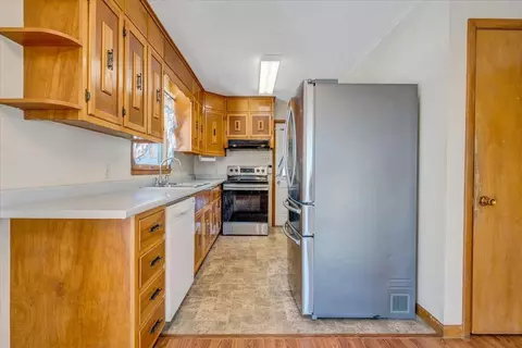 Kitchen - 1859 Fort Chiswell Rd, Max Meadows, VA 24360 photo 1 of 5