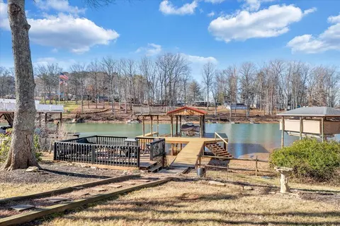Exterior - 1111 Jefferson Dock Rd, Penhook, VA 24137 photo 8 of 9