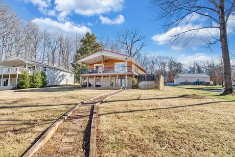 Exterior - 1111 Jefferson Dock Rd, Penhook, VA 24137 photo 7 of 9