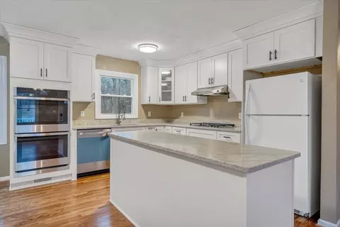 Kitchen - 5146 Keffer Rd, Catawba, VA 24070 photo 1 of 5