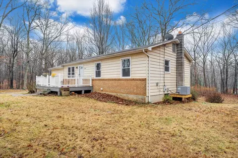 Exterior - 5146 Keffer Rd, Catawba, VA 24070 photo 11 of 12
