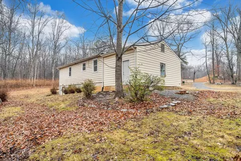 Exterior - 5146 Keffer Rd, Catawba, VA 24070 photo 7 of 12