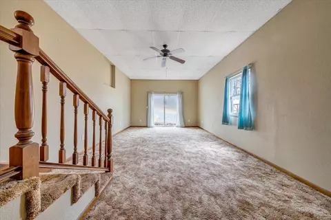 Living - 5146 Keffer Rd, Catawba, VA 24070 photo 6 of 7
