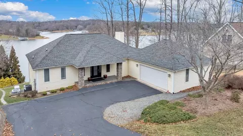 230 Sterling Cir, Union Hall, VA 24176