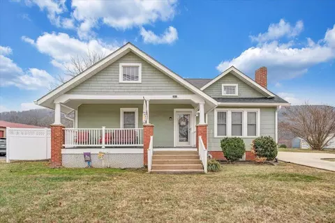 1417 Main St, Clifton Forge, VA 24422