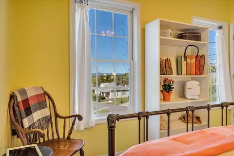 Bedroom - 411 E Jackson Ave, Vinton, VA 24179 photo 1 of 4