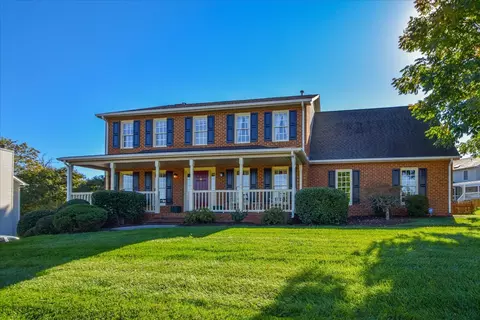 5858 Chagall Cir, Roanoke, VA 24018