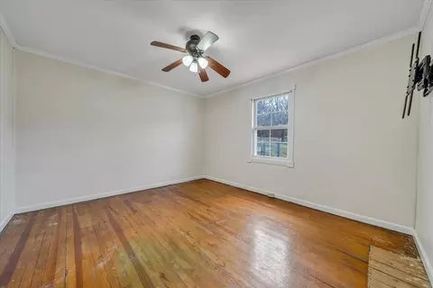 Bedroom - 234 E Parrish St, Covington, VA 24426 photo 2 of 3