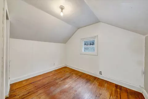 Bedroom - 234 E Parrish St, Covington, VA 24426 photo 3 of 3