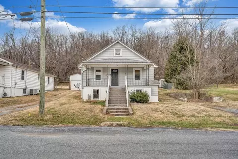 Exterior - 234 E Parrish St, Covington, VA 24426 photo 5 of 5