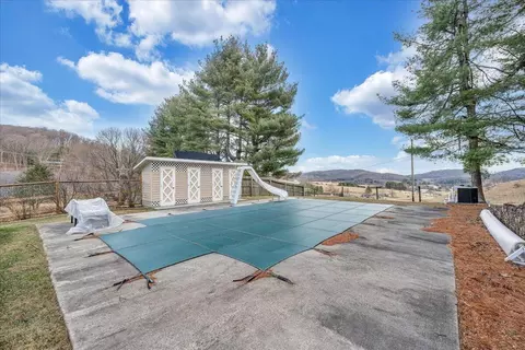 9009 Poor Mountain Rd, Bent Mountain, VA 24059 photo 23