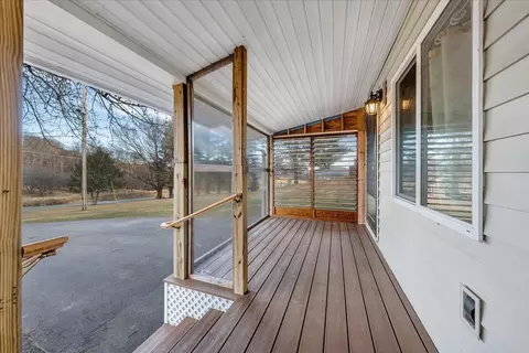 9009 Poor Mountain Rd, Bent Mountain, VA 24059 photo 3