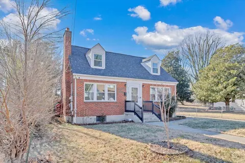 2432 Massachusetts Ave NW, Roanoke, VA 24017