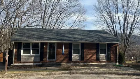 152 Ridgeview Cir, Roanoke, VA 24019