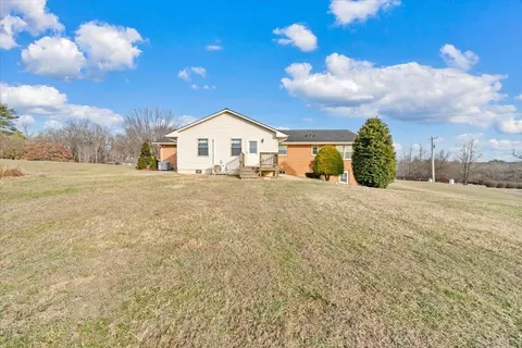Exterior - 5985 Collier St, Dublin, VA 24084 photo 7 of 14