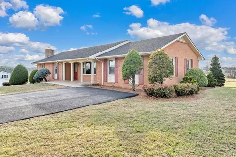 Exterior - 5985 Collier St, Dublin, VA 24084 photo 14 of 14