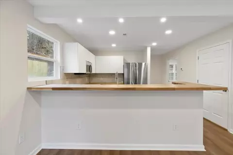 138 Pierce Ave, Pulaski, VA 24301 photo 10