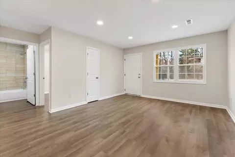 138 Pierce Ave, Pulaski, VA 24301 photo 8