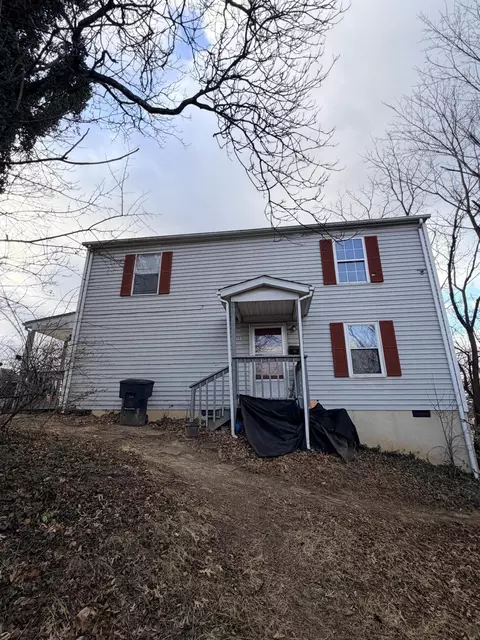 408 17th St NW, Roanoke, VA 24017