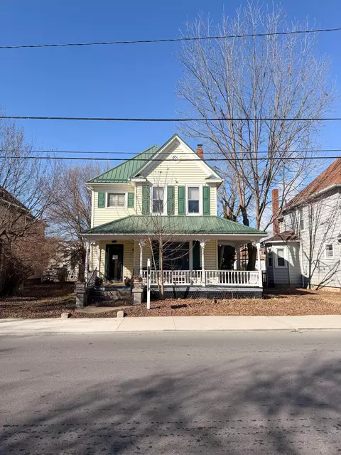 226 W Locust St, Covington, VA 24426