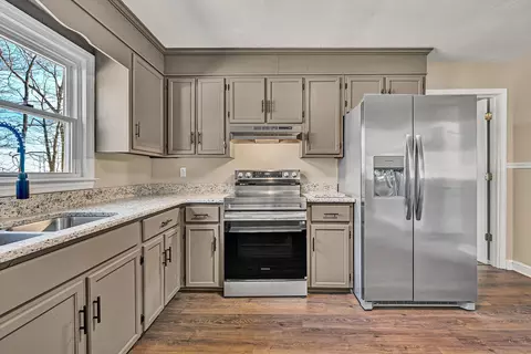 Kitchen - 3160 Sawmill Rd, Ferrum, VA 24088 photo 4 of 4
