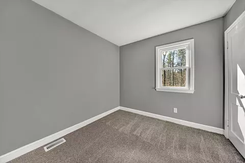 Bedroom - 3160 Sawmill Rd, Ferrum, VA 24088 photo 5 of 7