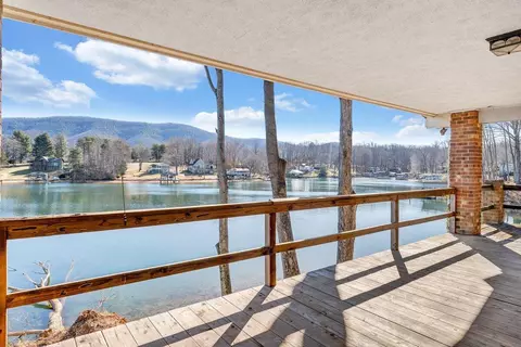 Exterior - 188 Hardy Ct, Penhook, VA 24137 photo 7 of 37